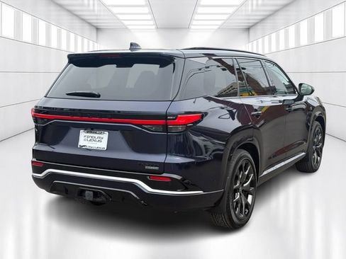 New 2026 Lexus TX 500h AWD image 5