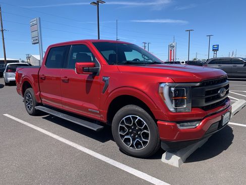 Used 2021 Ford F150 Lariat RWD image 1