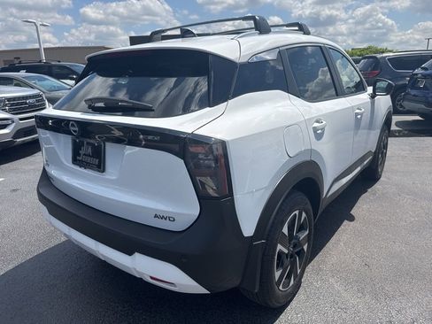 New 2026 Nissan Kicks SV w/ Cold Weather Package AWD/4WD image 5
