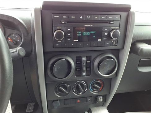 Used 2008 Jeep Wrangler X image 12