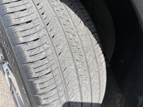 Certified 2024 Hyundai Santa Fe Limited FWD image 10
