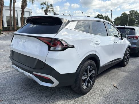 Certified 2025 Kia Sportage EX FWD image 10