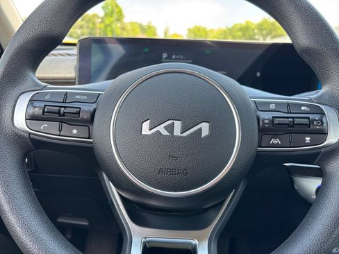 Used 2025 Kia K5 LXS FWD image 27