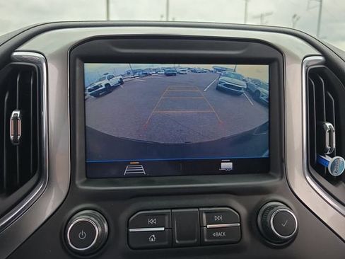 Used 2021 Chevrolet Silverado 1500 LT Trail Boss image 23