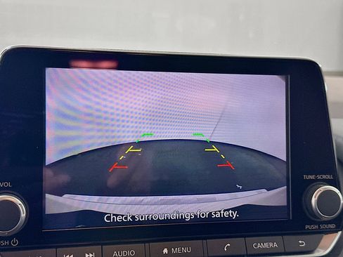 Used 2023 Nissan Rogue SV FWD image 22