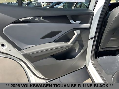 New 2026 Volkswagen Tiguan SE R-Line AWD/4WD image 21