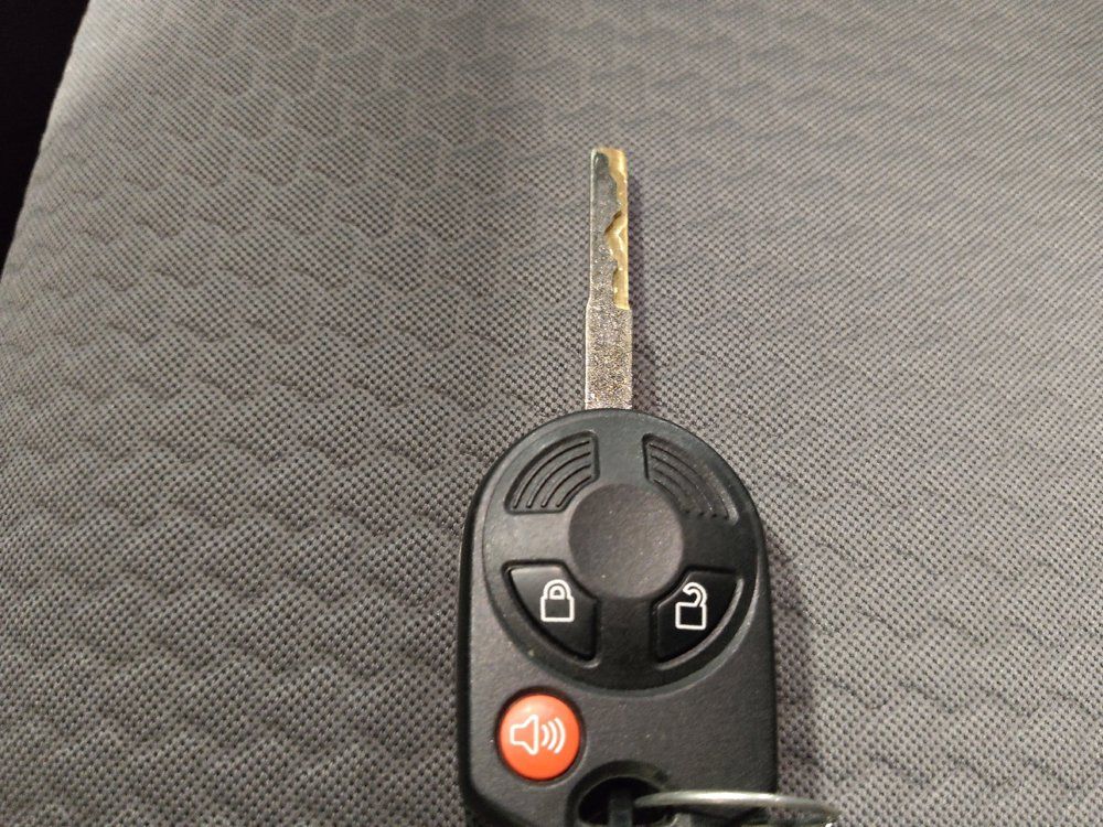 Used 2017 Ford Escape SE FWD image 32