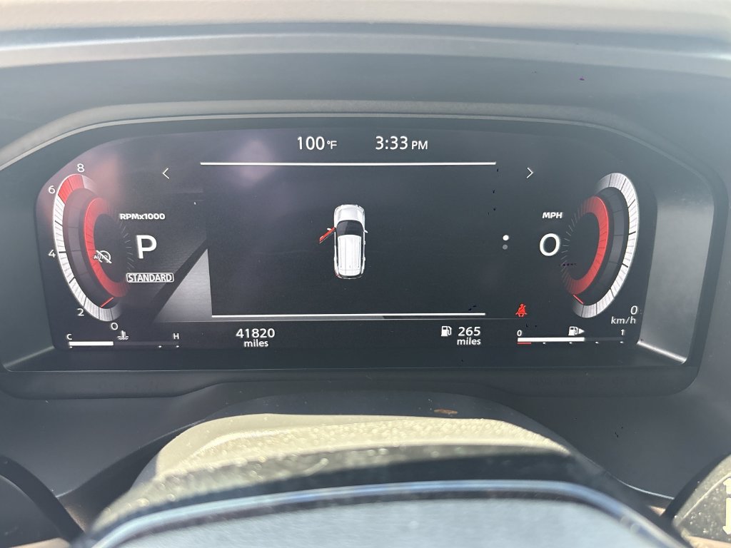 Used 2025 Nissan Rogue SL FWD image 24