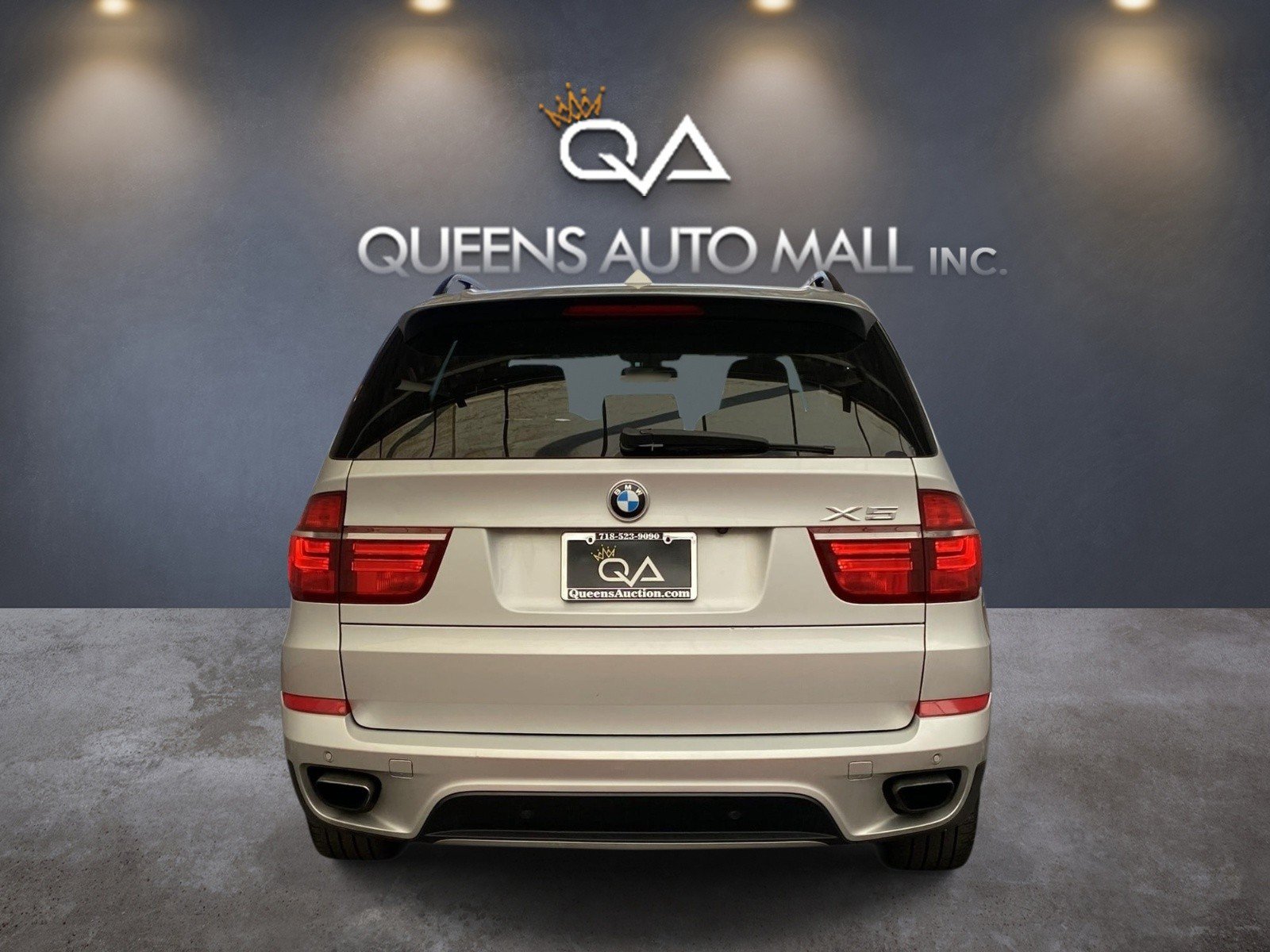 Used 2013 BMW X5 xDrive50i w/ Sport Activity Pkg AWD/4WD image 5