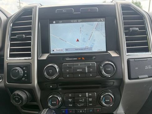 Used 2016 Ford F150 Lariat w/ Equipment Group 501A Mid AWD/4WD image 24