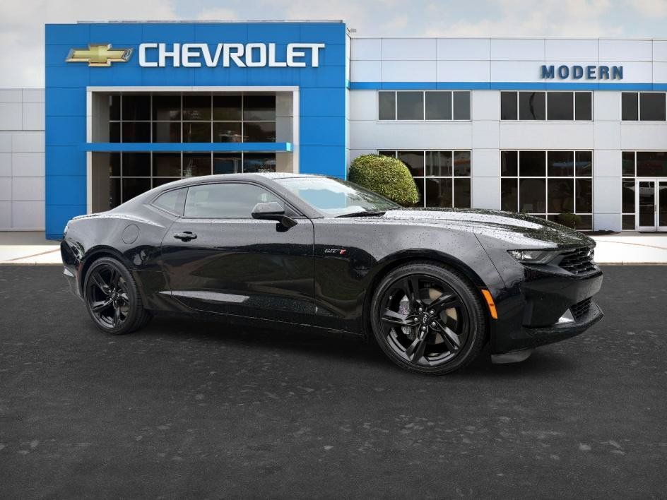 Used 2023 Chevrolet Camaro LT w/ RS Package RWD image 6