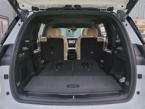 New 2025 Jeep Grand Cherokee L Limited image 35