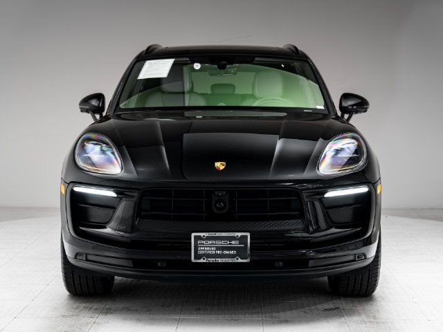 Certified 2026 Porsche Macan AWD/4WD image 31