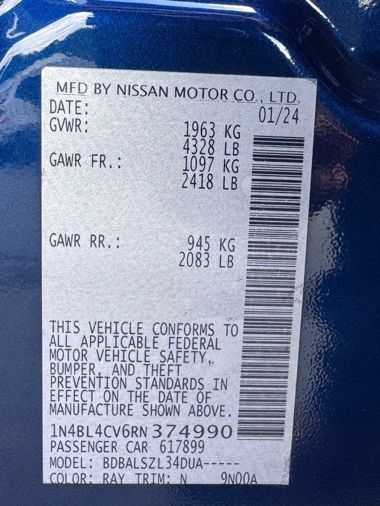 Used 2024 Nissan Altima 2.5 SR FWD image 40