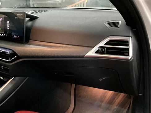 Used 2025 BMW 330i Sedan w/ Convenience Package image 19