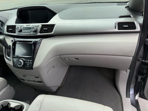 Used 2016 Honda Odyssey Touring image 22