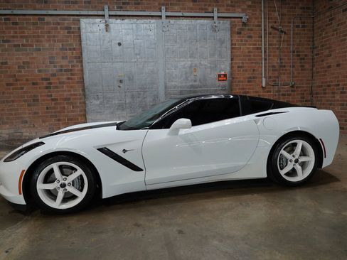Used 2014 Chevrolet Corvette Stingray Coupe w/ 3LT Preferred Equipment Group image 9