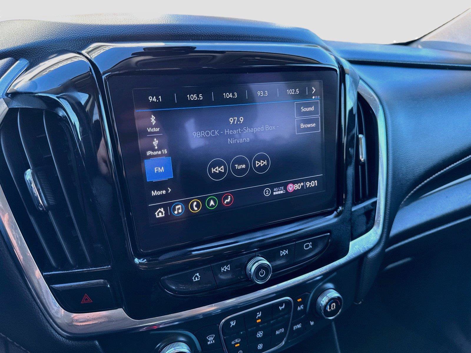 Used 2020 Chevrolet Traverse RS FWD image 16