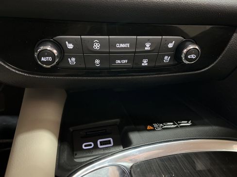 Certified 2023 Buick Enclave Premium w/ Experience Buick Package AWD/4WD image 39