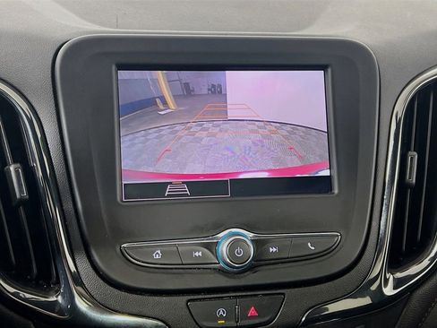 Used 2022 Chevrolet Equinox RS image 13