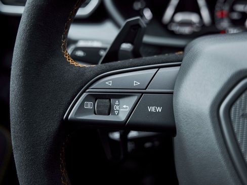 Used 2024 Lamborghini Urus Performante image 67