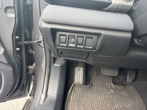 Used 2021 Subaru Outback Premium w/ Popular Package #1 image 18