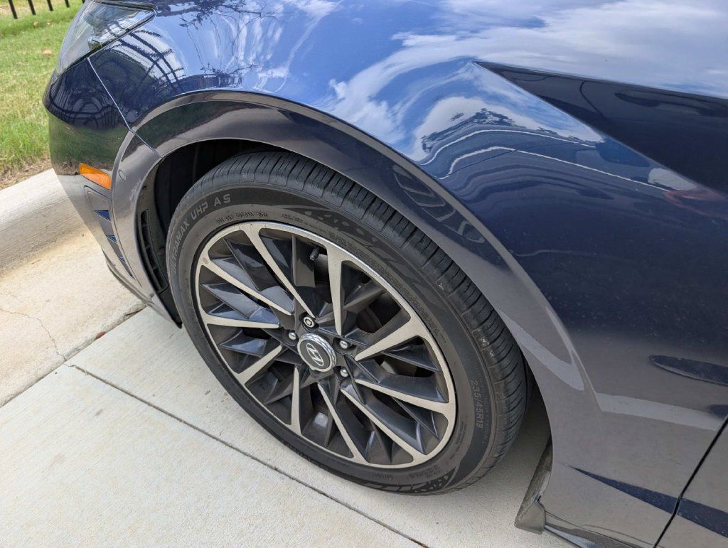 Used 2021 Hyundai Sonata Limited FWD image 10