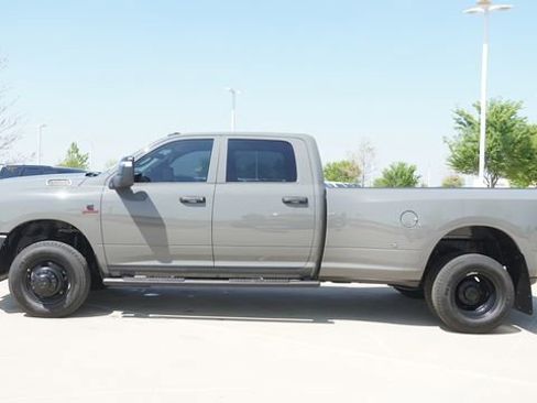 New 2026 RAM 3500 Tradesman AWD/4WD image 6