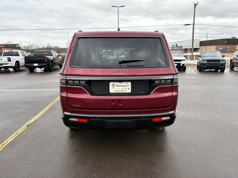 New 2026 Jeep Grand Wagoneer Limited w/ Premium Group II AWD/4WD image 4