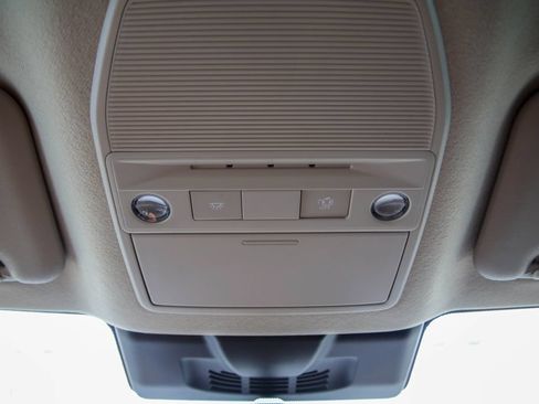 New 2026 Nissan Sentra SR w/ Floor Mat Package FWD image 16