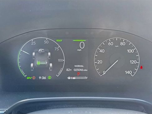 Used 2024 Honda CR-V Sport Touring image 15