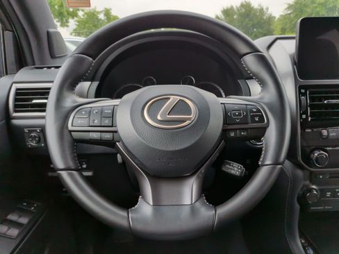 Used 2023 Lexus GX 460 w/ Black Line Special Edition AWD/4WD image 20