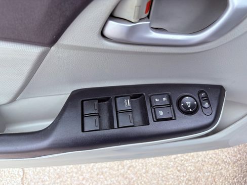 Used 2012 Honda Civic LX image 35