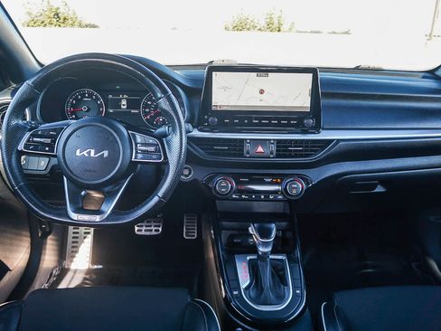 Used 2022 Kia Forte GT-Line image 13