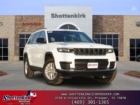 New 2026 Jeep Grand Cherokee L Laredo AWD/4WD image 1