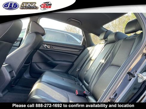 Used 2018 Honda Accord Sport image 4