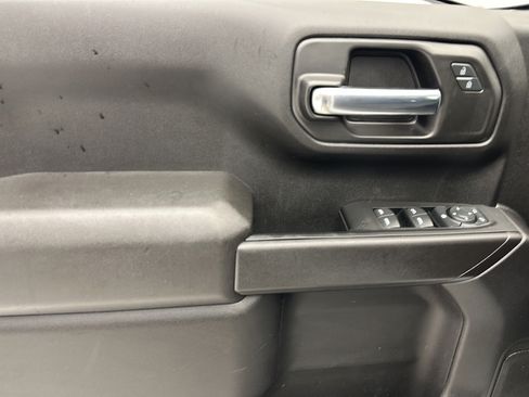 Used 2024 Chevrolet Silverado 1500 Custom AWD/4WD image 15