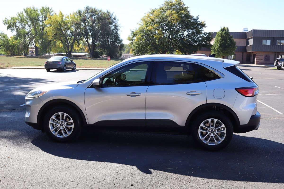 Used 2020 Ford Escape SE AWD/4WD image 9