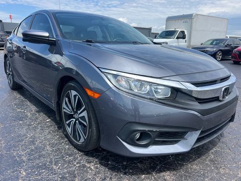 Used 2017 Honda Civic EX-L image 9