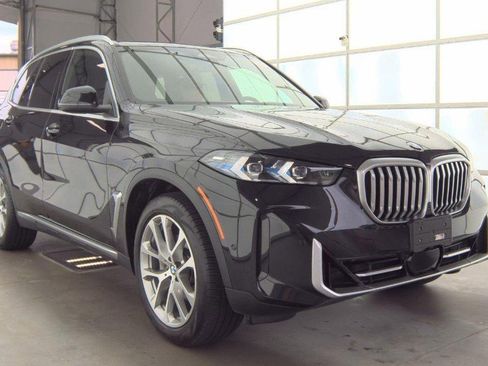 Certified 2024 BMW X5 xDrive40i image 3