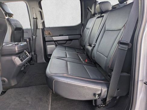 Used 2022 Ford F150 Lariat AWD/4WD image 17