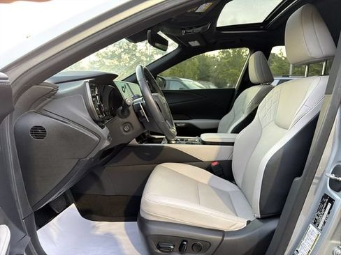 Used 2023 Lexus RX 350 Premium w/ Accessory Package (Z1) FWD image 11