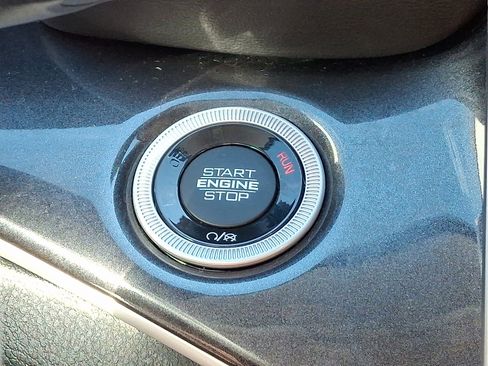 Certified 2021 Jeep Grand Cherokee L Laredo w/ Luxury Tech Group I image 24