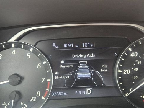 Used 2022 Nissan Frontier SV w/ Technology Package RWD image 16