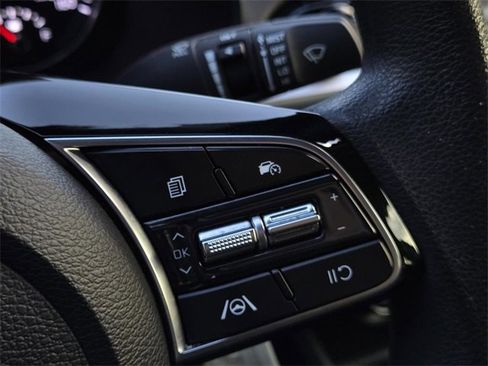 Used 2022 Kia Forte LXS image 27