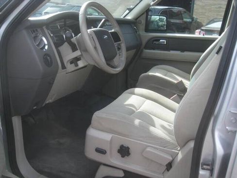 Used 2012 Ford Expedition XL w/ HD Trailer Tow Pkg AWD/4WD image 15