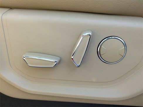 Used 2018 Ford F150 Lariat image 23