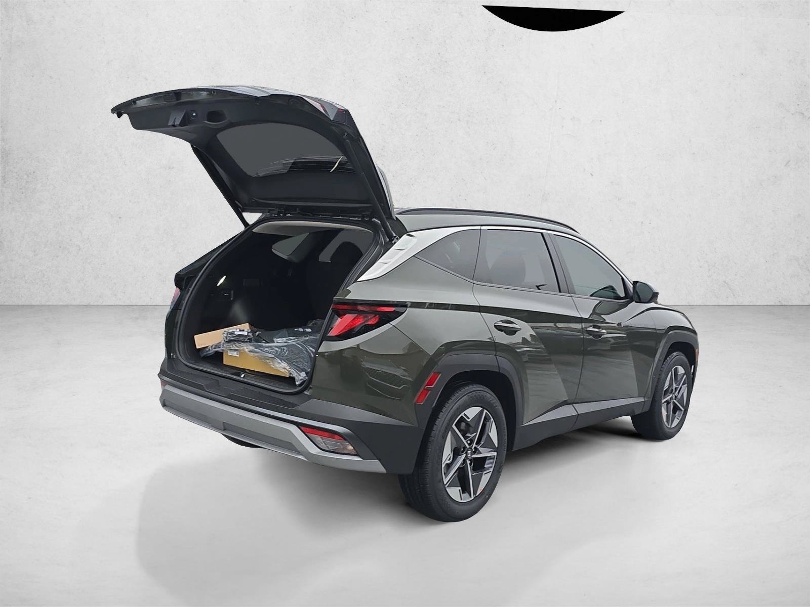 New 2026 Hyundai Tucson SEL FWD image 2