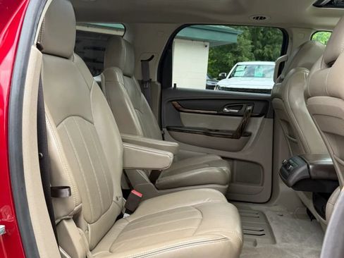 Used 2013 GMC Acadia Denali AWD/4WD image 21