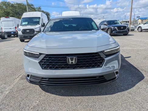 Used 2024 Honda Accord Touring image 10